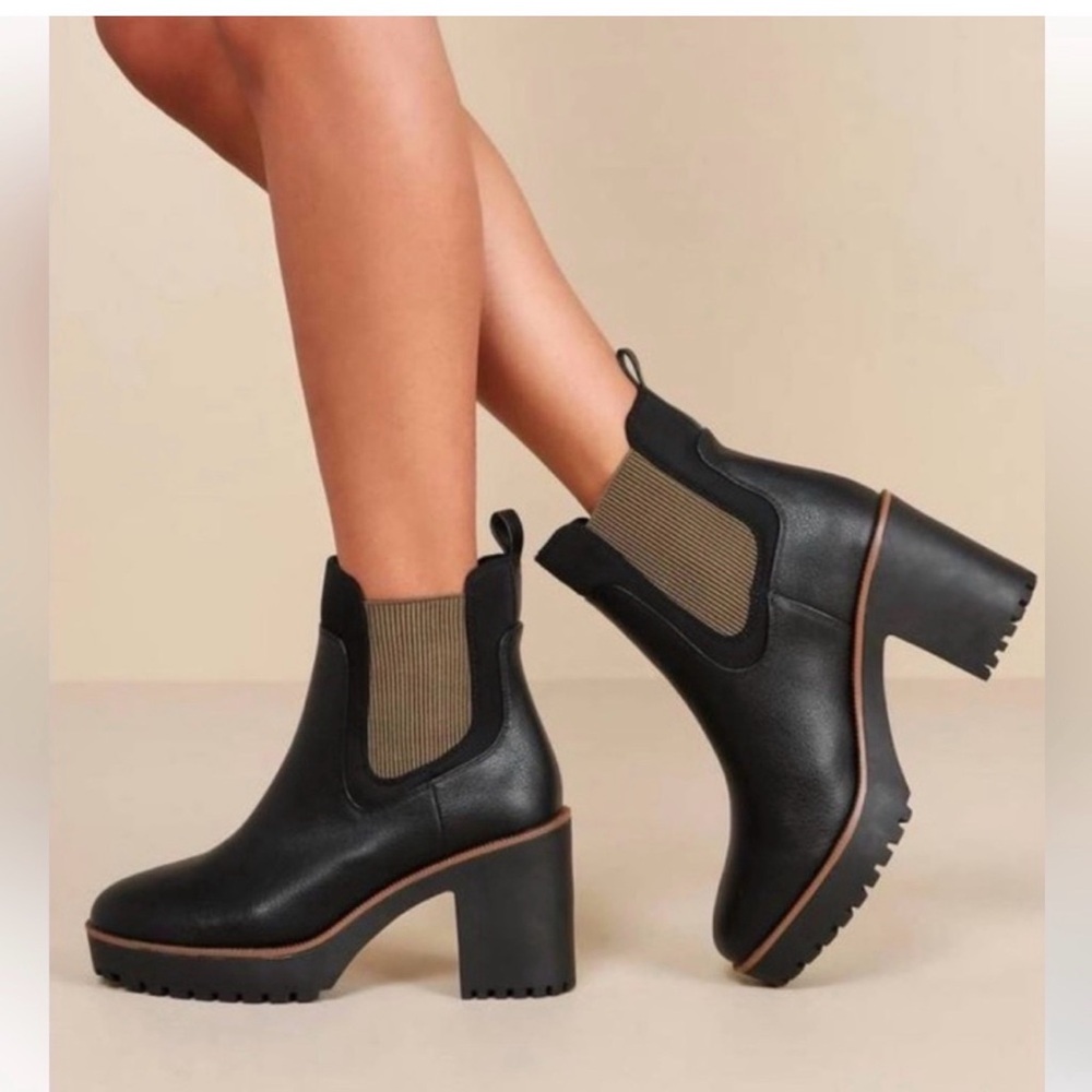 Chinese Laundry Good Day Ankle Boots